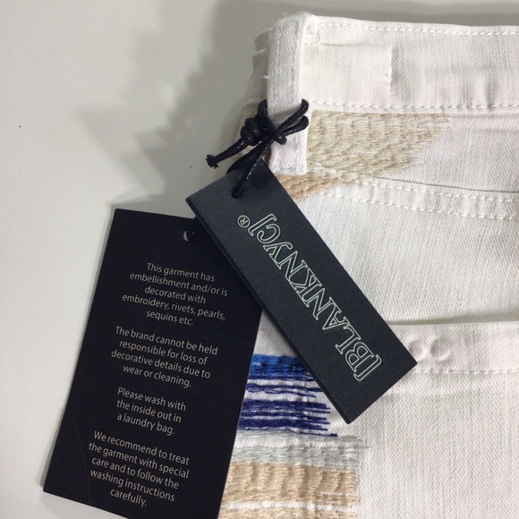 BLANKNYC The Bond Mid-Rise White Skinny Jeans Size 26 Embroidered Frayed Hem - Picture 7 of 11